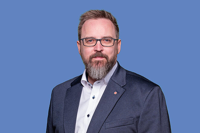 Porträt Jörg Hartmann
